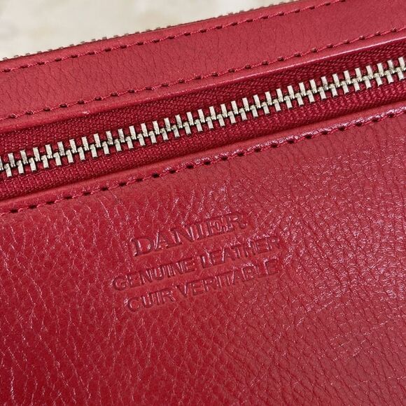 NWOT Danier Leather Wristlet Wallet Red - Picture 7 of 11